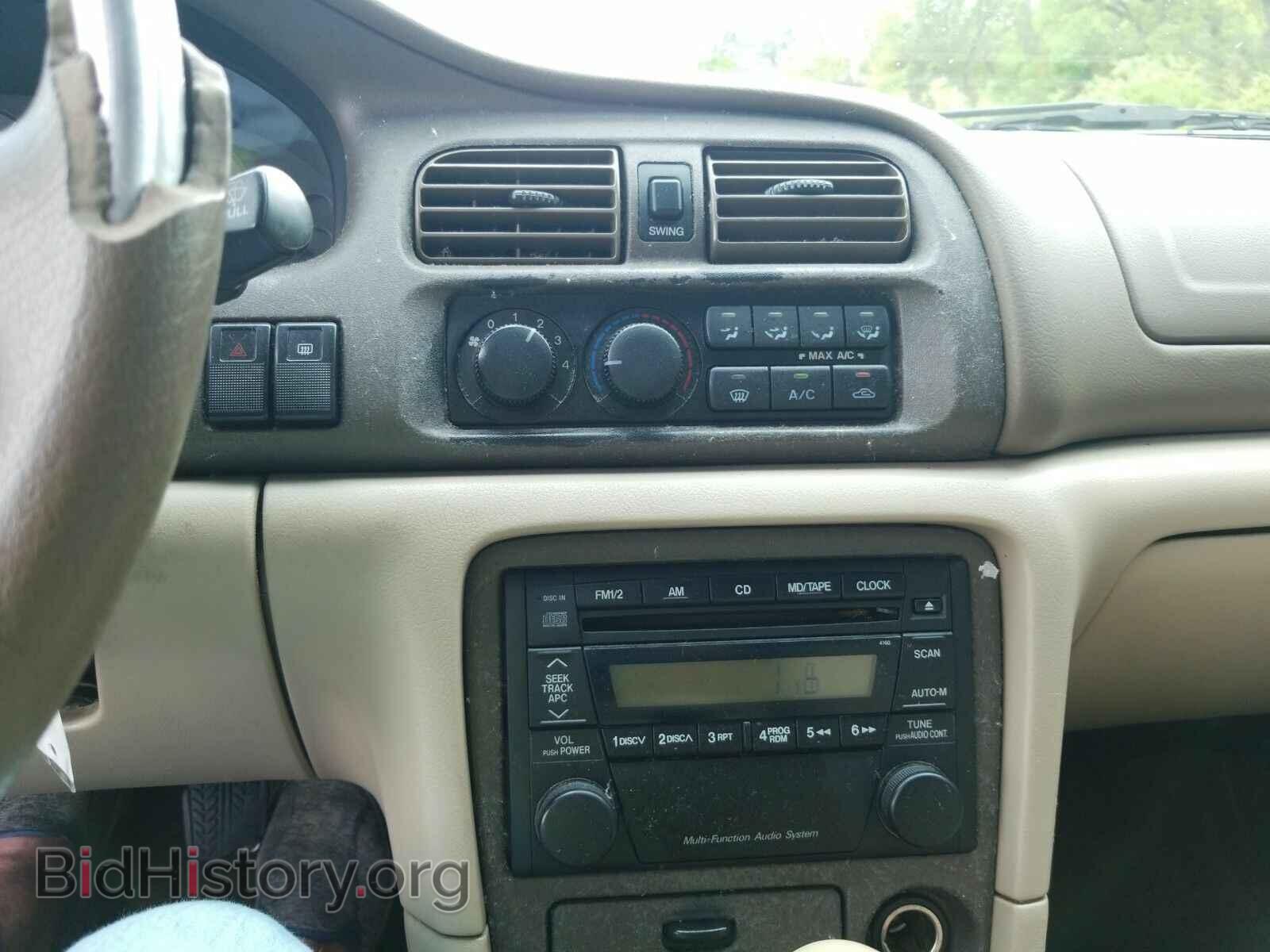 2002 Mazda 626 - VIN: 1YVGF22D025280995 - Фото 4
