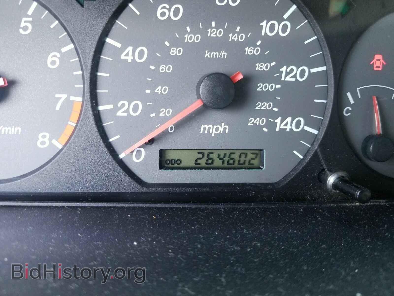 2002 Mazda 626 - VIN: 1YVGF22D025280995 - Фото 5
