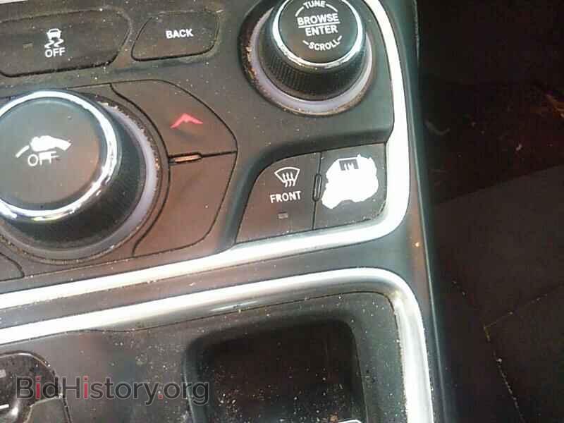 2016 Chrysler 200 - VIN: 1C3CCCAB2GN113021 - Photo 8