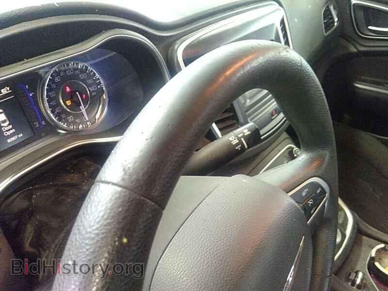 2016 Chrysler 200 - VIN: 1C3CCCAB2GN113021 - Photo 10