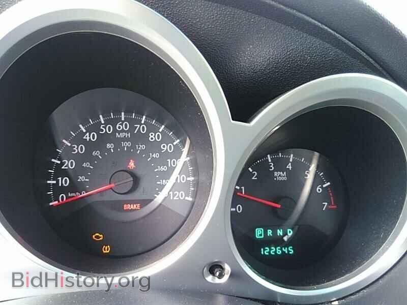 2010 Chrysler Sebring - VIN: 1C3CC5FB7AN153025 - Фото 5