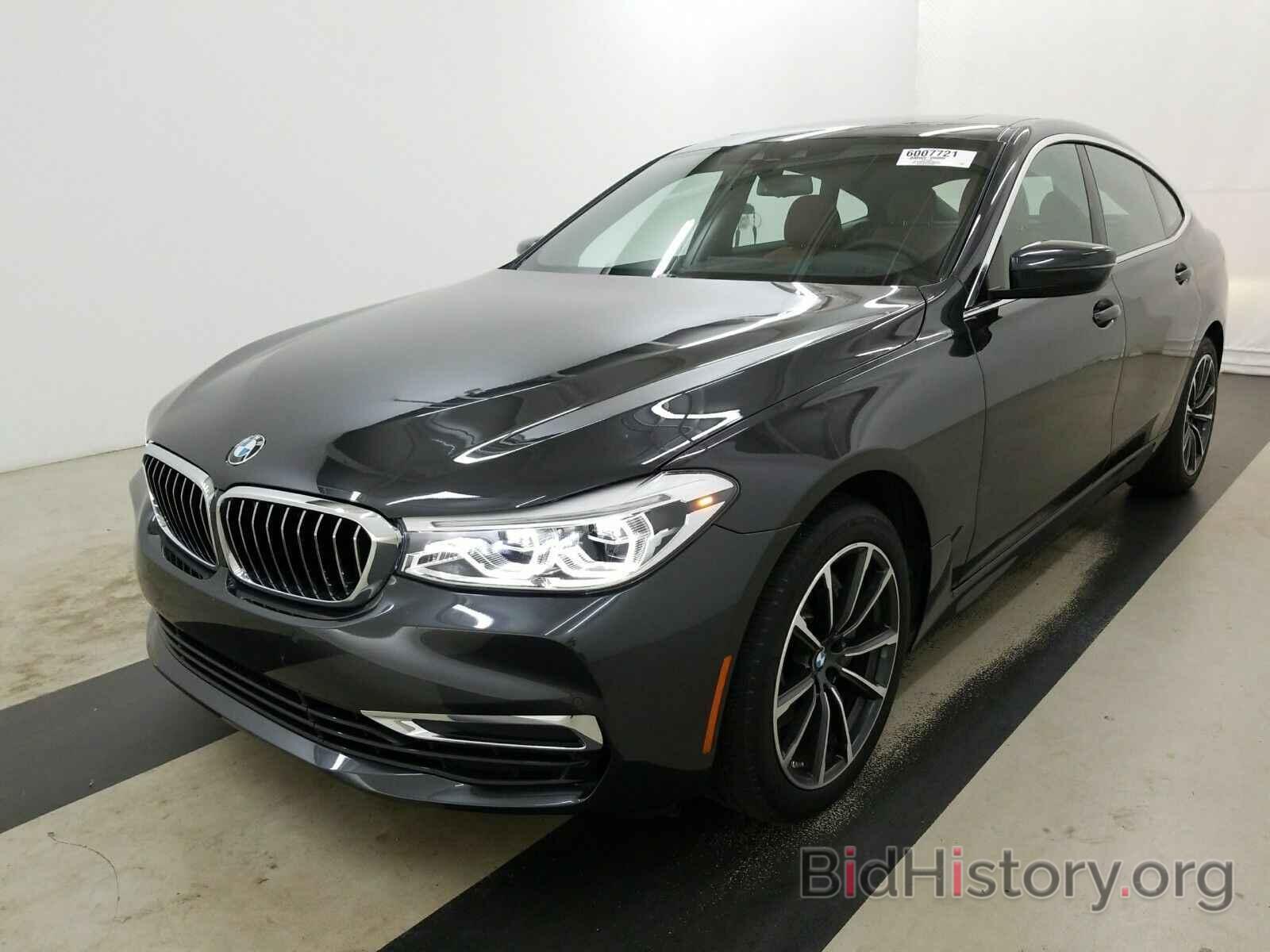 Photo WBAJV6C54KBK09102 - BMW 6 Series 2019