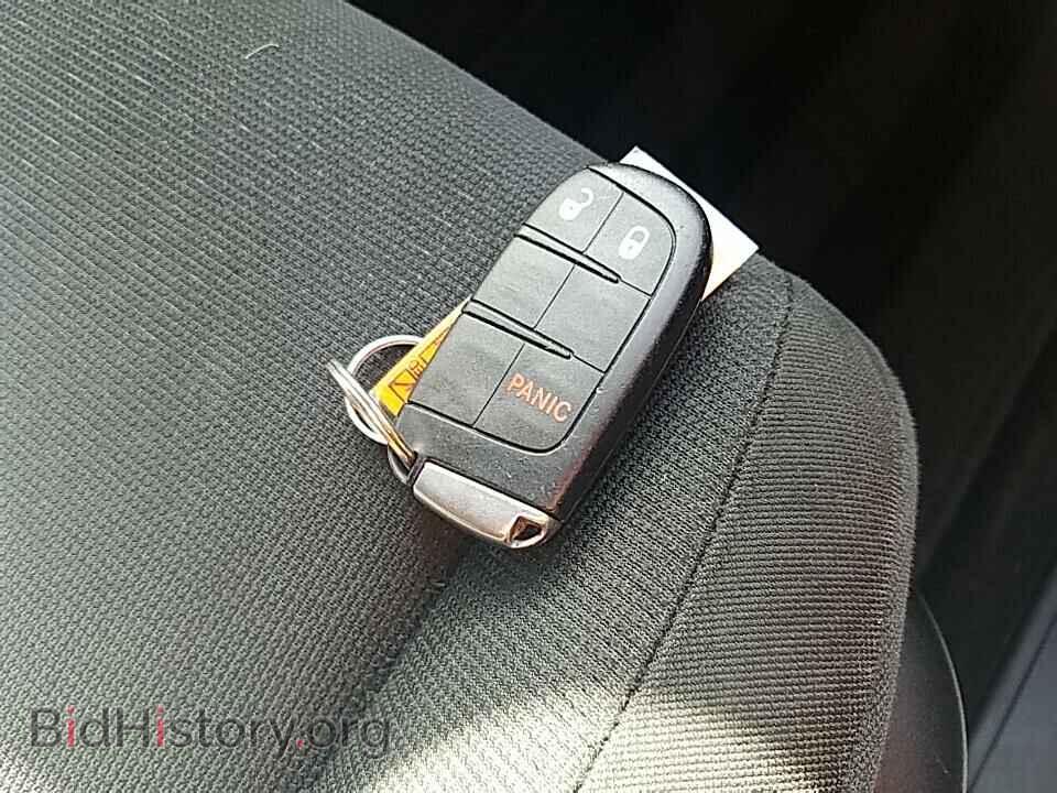 2014 Dodge Durango - VIN: 1C4RDHAGXEC975424 - Фото 9