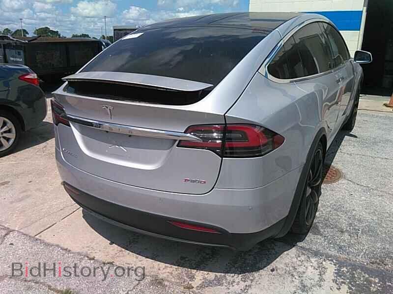 2016 Tesla Model X - VIN: 5YJXCAE48GF006891 - Фото 2