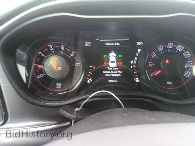 2018 Dodge Challenger - VIN: 2C3CDZAG4JH153029 - Фото 5