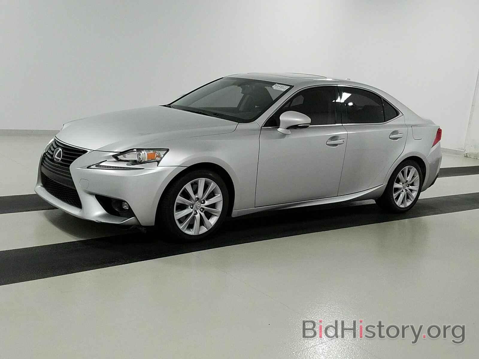 Photo JTHBA1D25G5030159 - Lexus IS 200t 2016