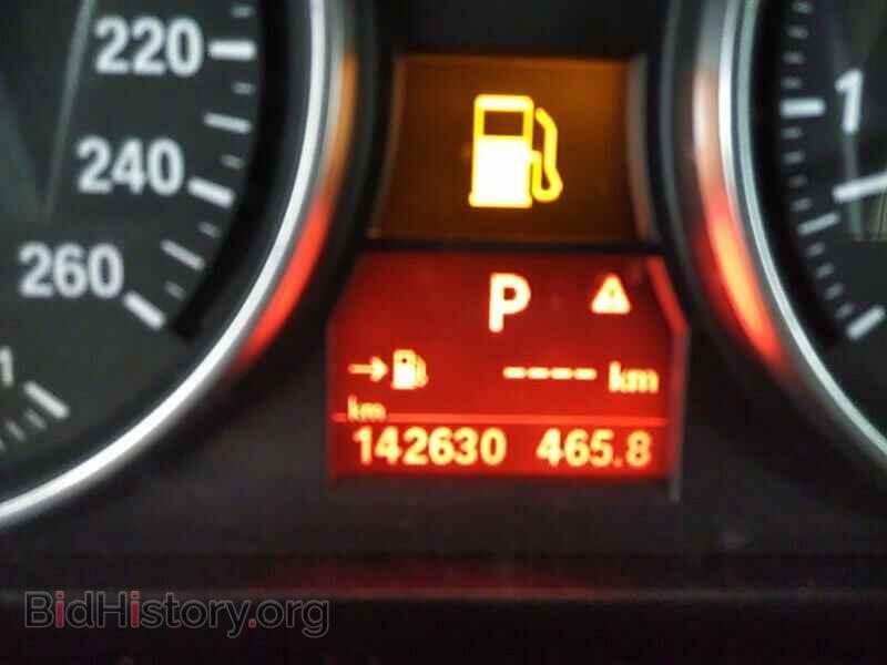 2012 BMW X1 - VIN: WBAVL1C52CVR80152 - Фото 5