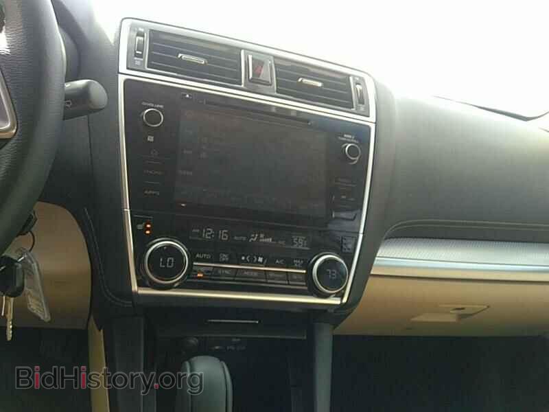 2019 Subaru Outback - VIN: 4S4BSAFC9K3377871 - Фото 4