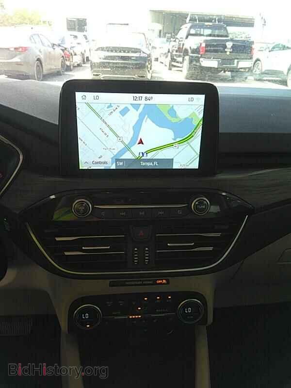2020 Ford Escape - VIN: 1FMCU9J9XLUA58659 - Фото 4