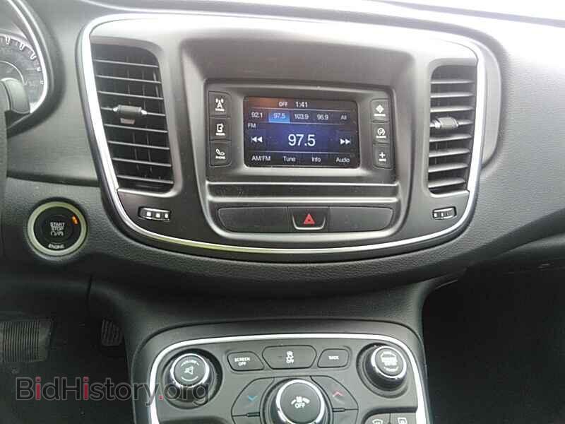 2016 Chrysler 200 - VIN: 1C3CCCAB8GN156570 - Фото 4