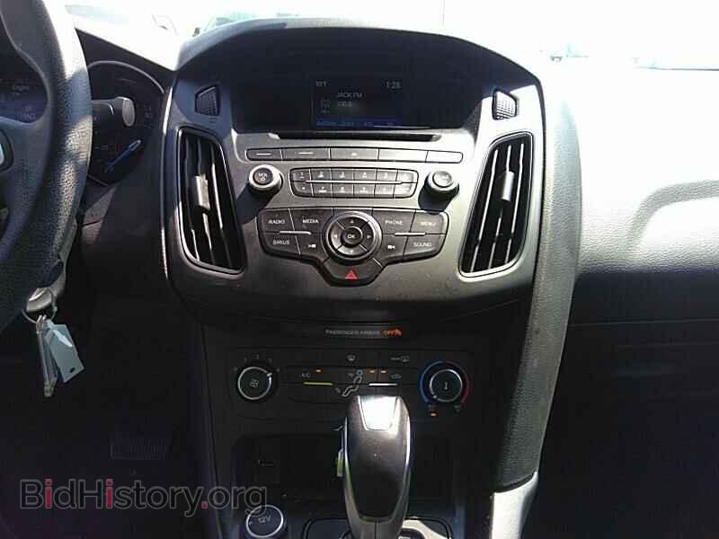2016 Ford Focus - VIN: 1FADP3F26GL310062 - Фото 4