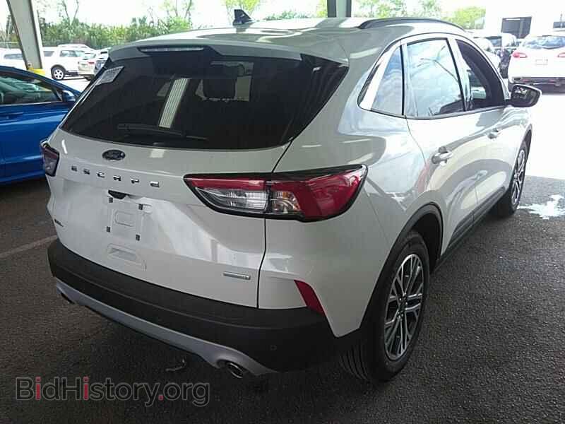 2020 Ford Escape - VIN: 1FMCU0H62LUA37294 - Photo 2