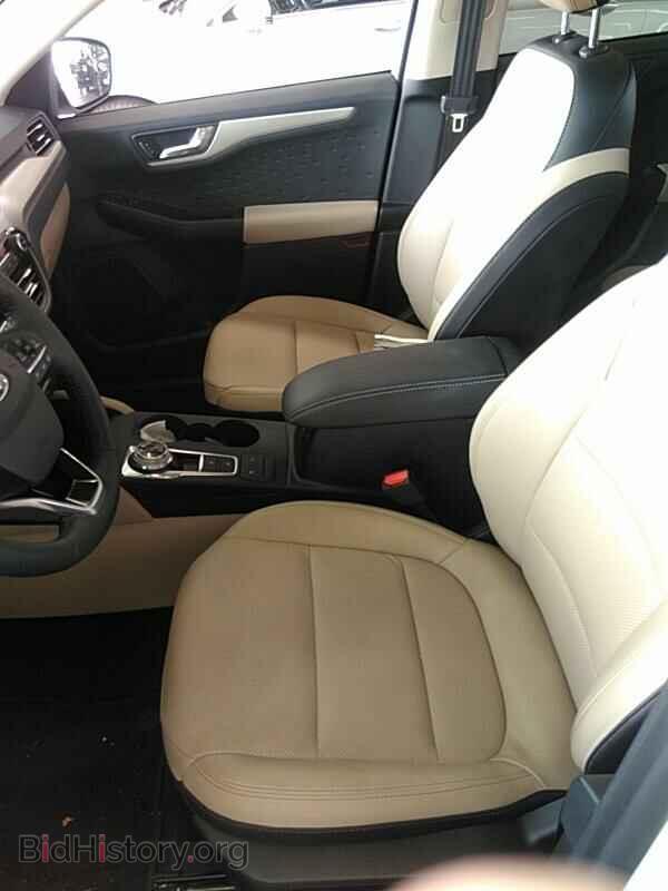 2020 Ford Escape - VIN: 1FMCU0H62LUA37294 - Photo 3