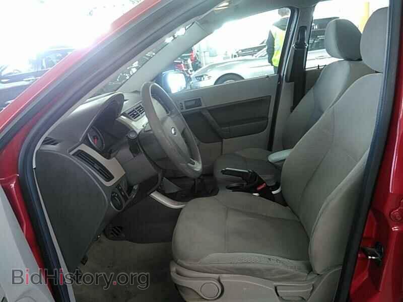 2011 Ford Focus - VIN: 1FAHP3EN9BW149226 - Фото 3