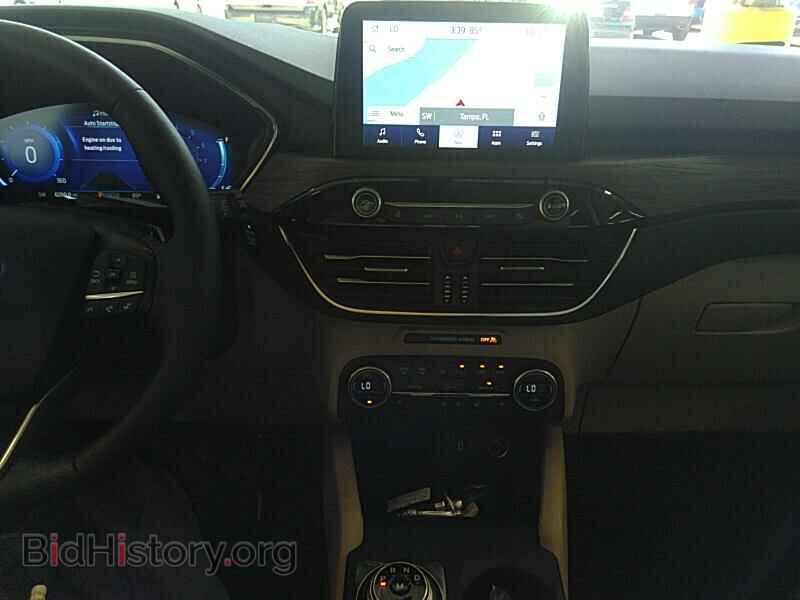 2020 Ford Escape - VIN: 1FMCU9J97LUA58599 - Photo 4