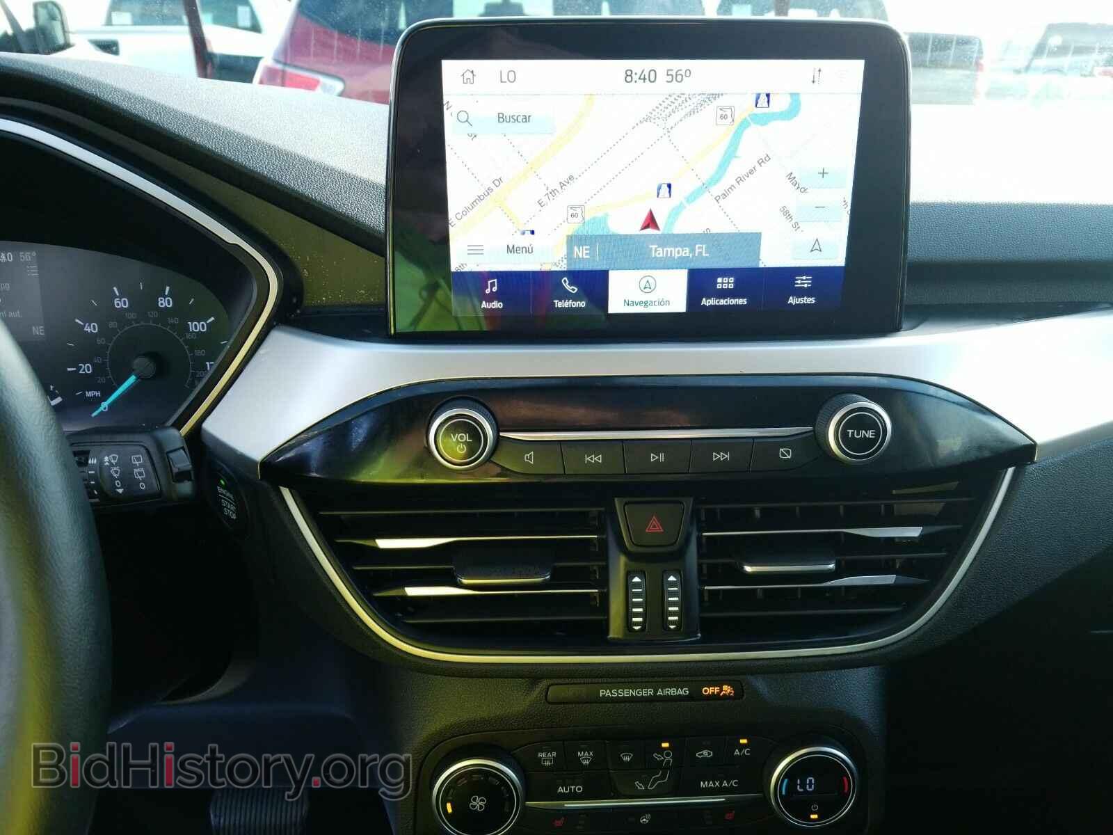 2020 Ford Escape - VIN: 1FMCU9H62LUA37235 - Фото 4