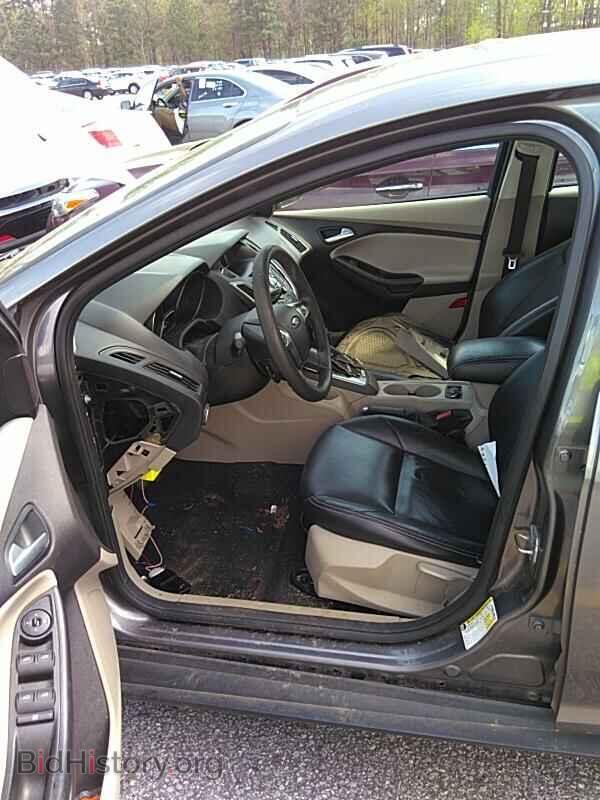 2014 Ford Focus - VIN: 1FADP3F21EL190538 - Фото 3