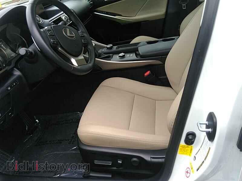 2019 Lexus IS - VIN: JTHBA1D25K5088006 - Фото 3