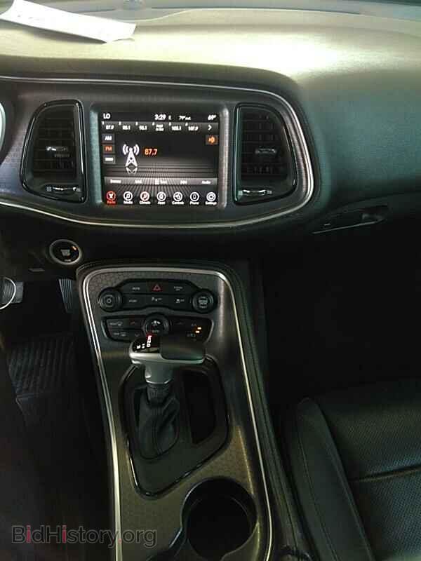 2017 Dodge Challenger - VIN: 2C3CDZAG2HH516938 - Фото 4