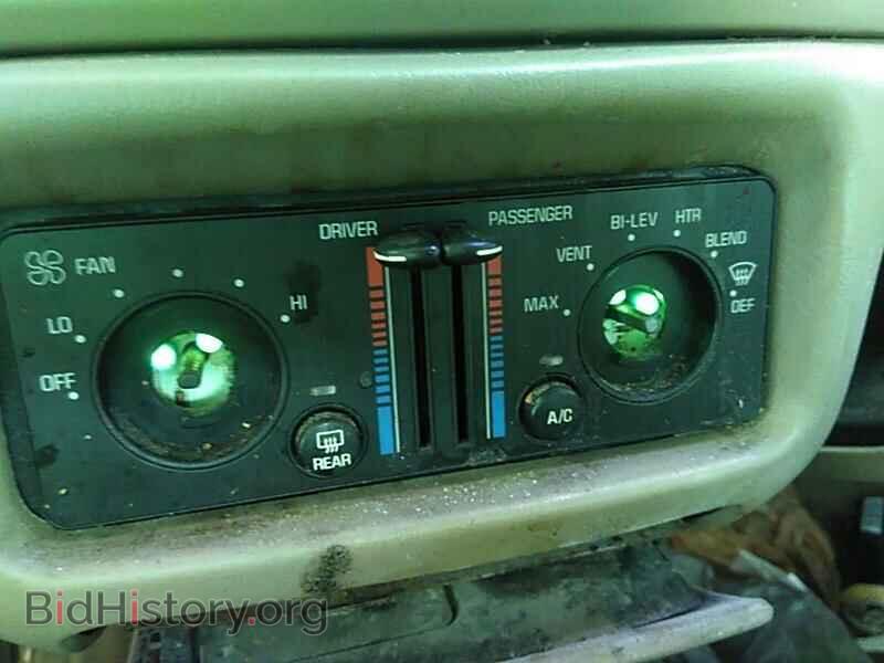 2000 Buick Century - VIN: 2G4WS52J4Y1189318 - Фото 9
