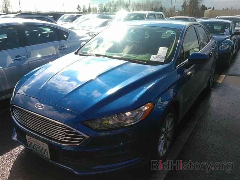 Photo 3FA6P0LU5HR380765 - Ford Fusion 2017