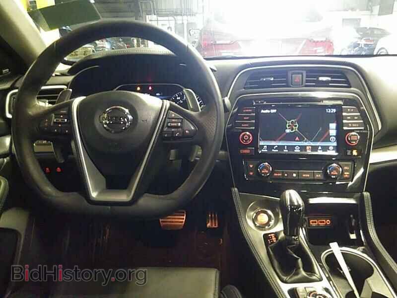 2017 Nissan Maxima - VIN: 1N4AA6AP1HC413643 - Photo 4