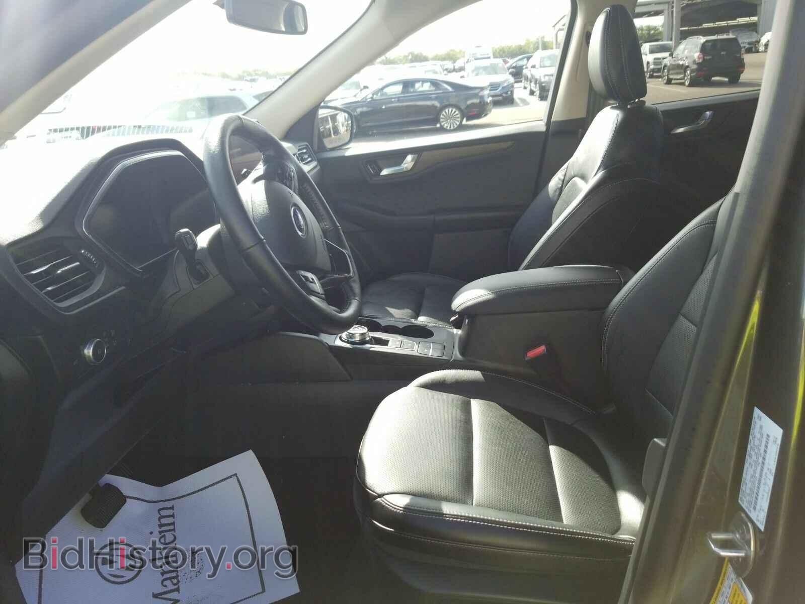 2020 Ford Escape - VIN: 1FMCU9J96LUA37131 - Photo 3
