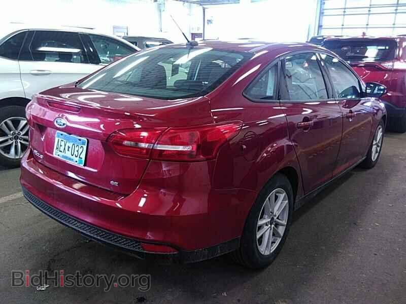 2017 Ford Focus - VIN: 1FADP3F29HL325043 - Фото 2