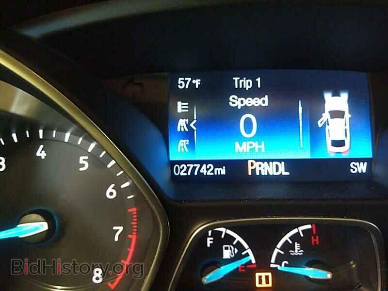 2017 Ford Focus - VIN: 1FADP3F29HL325043 - Фото 5