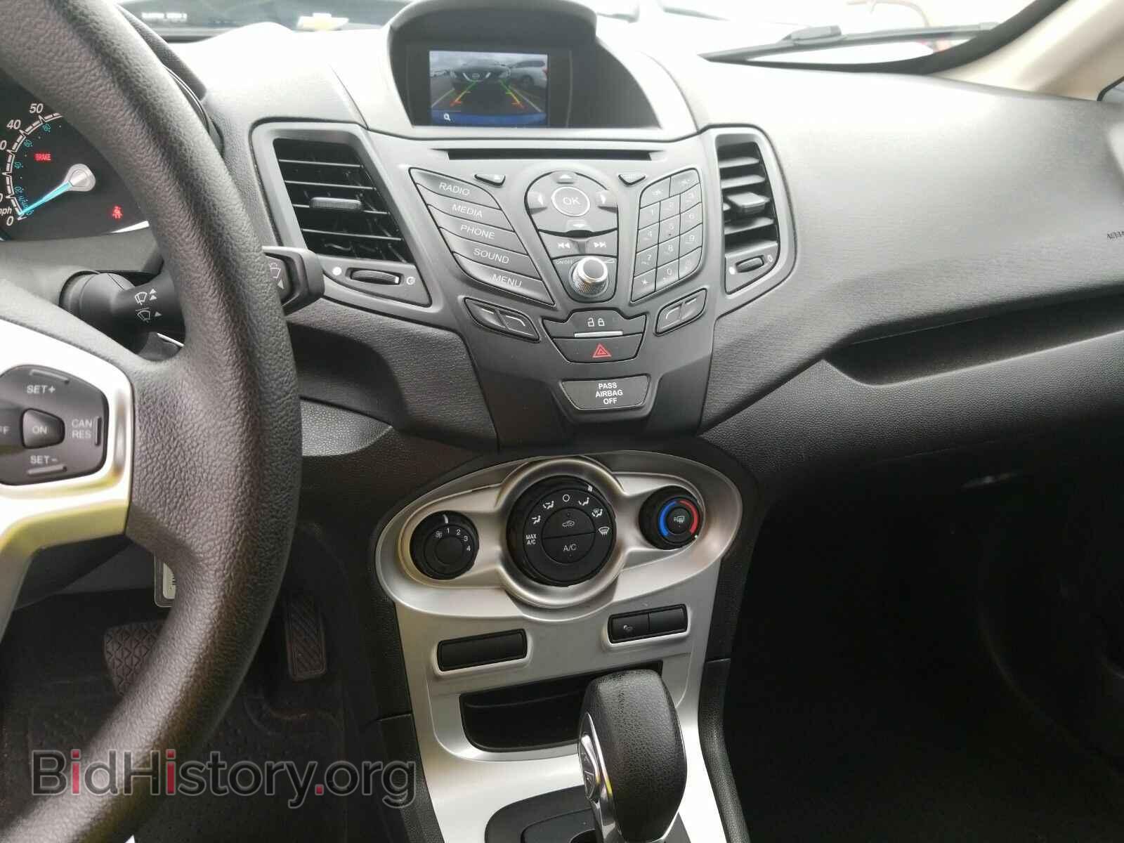 2018 Ford Fiesta - VIN: 3FADP4EJ9JM128361 - Фото 4