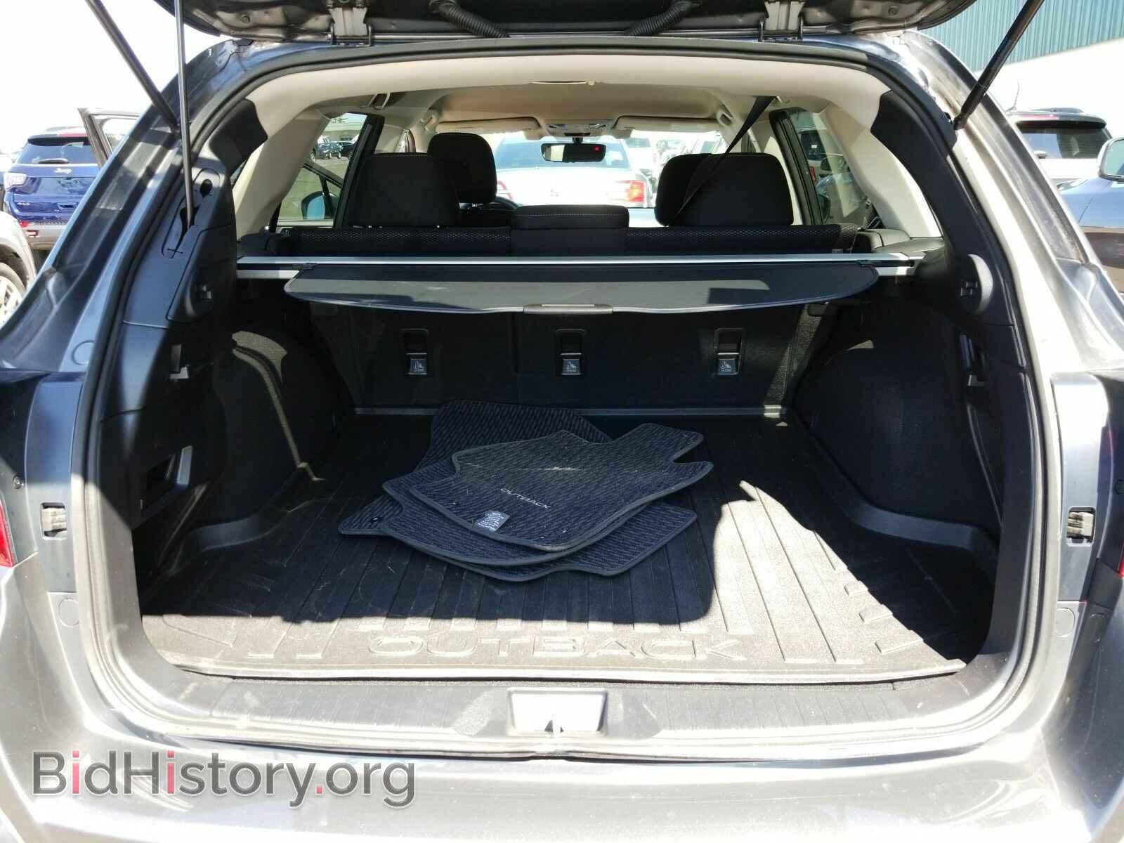 2018 Subaru Outback - VIN: 4S4BSAFC9J3276134 - Фото 7