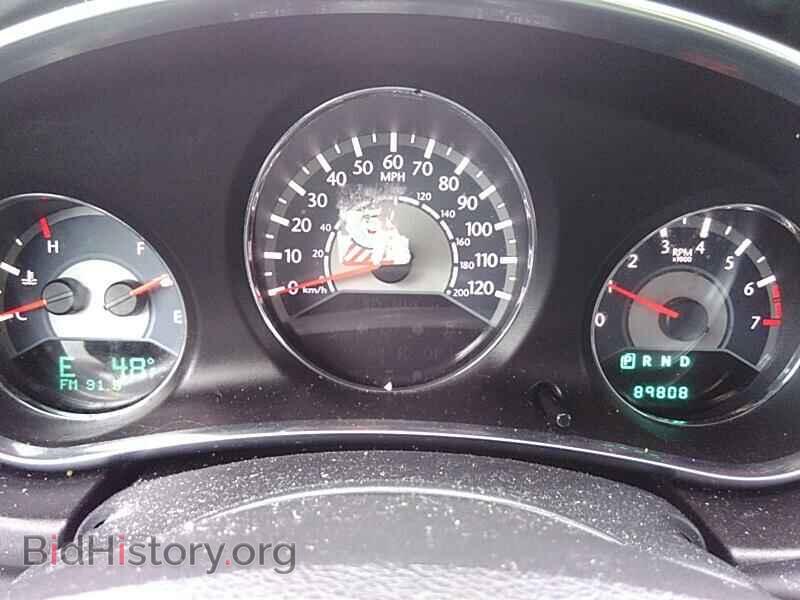 2014 Chrysler 200 - VIN: 1C3CCBCG6EN100062 - Фото 5