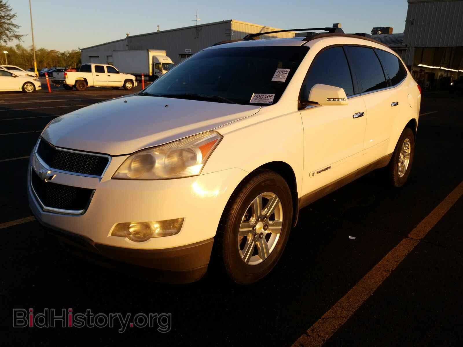 Photo 1GNER23D09S131461 - Chevrolet Traverse 2009