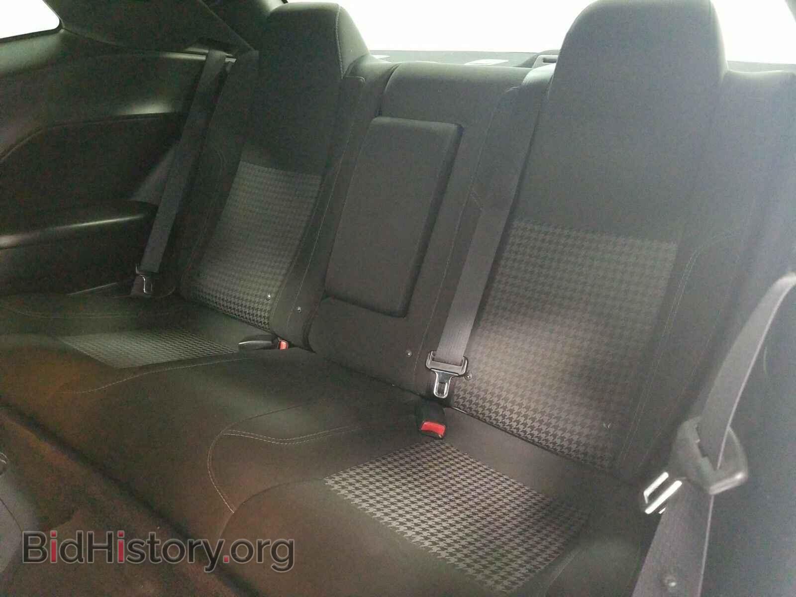 2016 Dodge Challenger - VIN: 2C3CDZAG4GH148597 - Фото 13