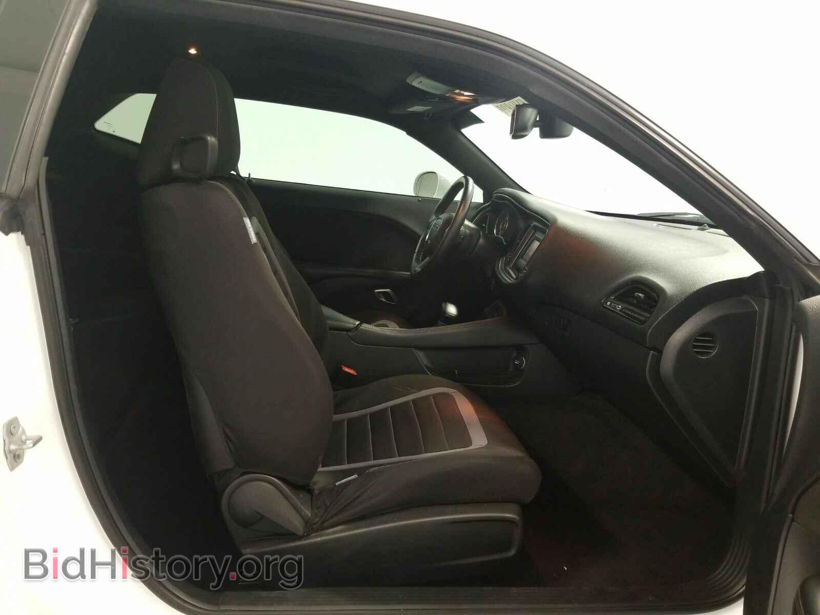 2016 Dodge Challenger - VIN: 2C3CDZAG4GH148597 - Фото 8