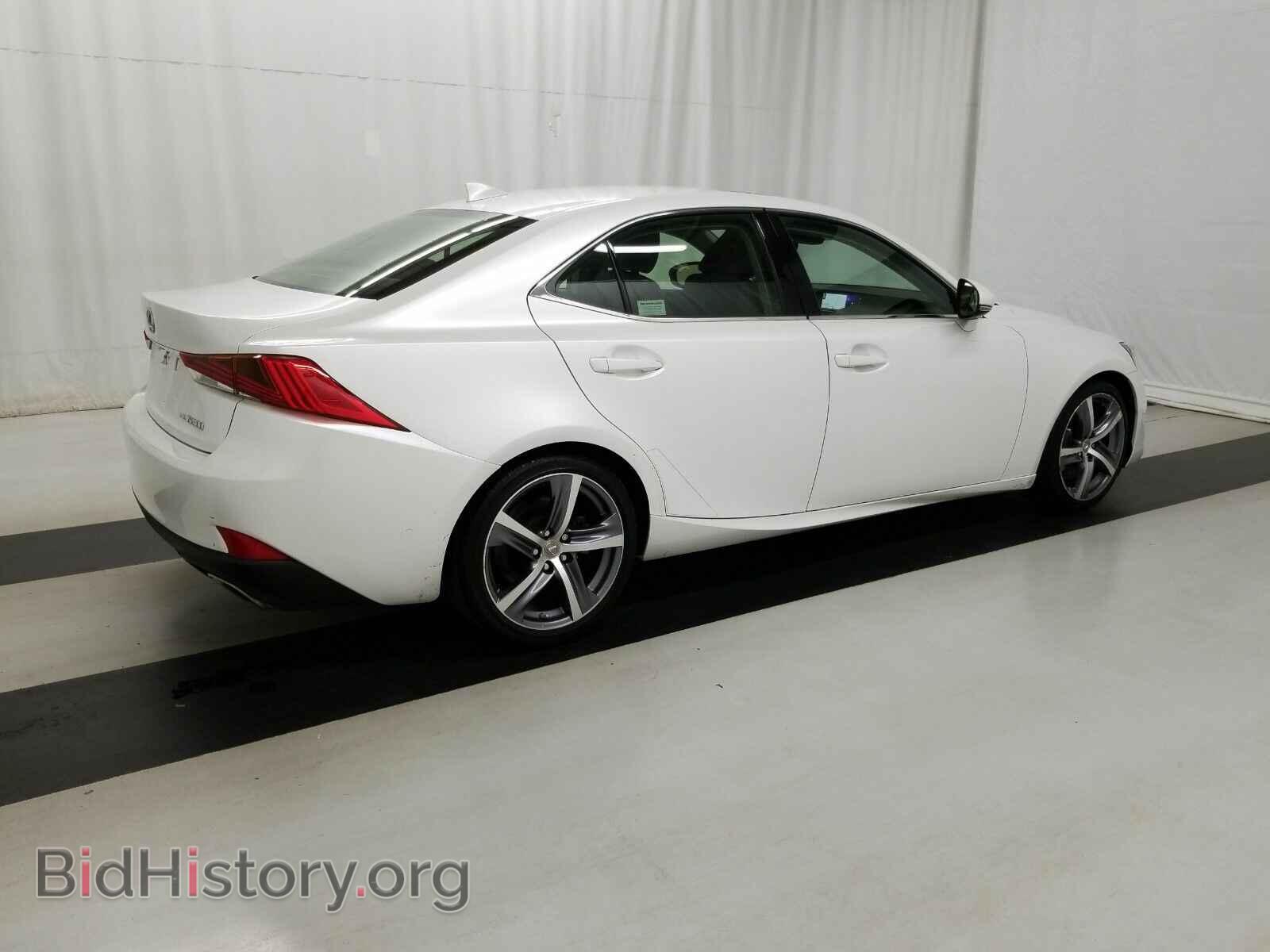 2017 Lexus IS - VIN: JTHCM1D26H5018065 - Фото 4