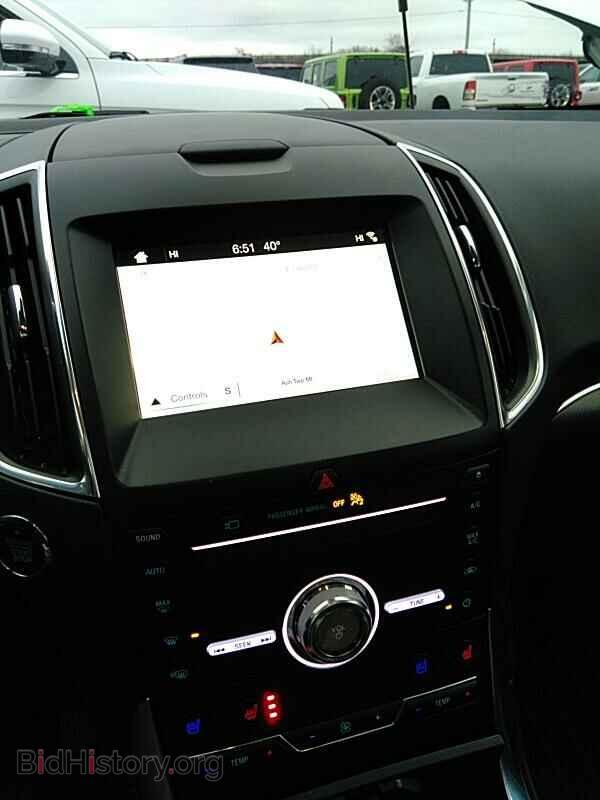 2019 Ford Edge - VIN: 2FMPK4K97KBC12063 - Photo 4