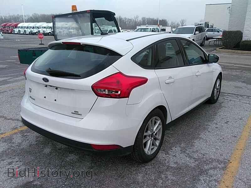 2016 Ford Focus - VIN: 1FADP3K26GL244120 - Фото 2