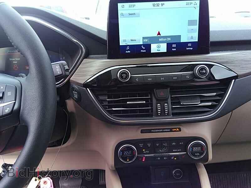 2020 Ford Escape - VIN: 1FMCU9J99LUA00526 - Photo 4