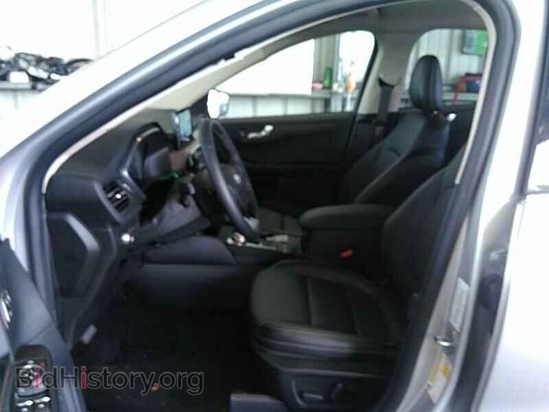 2020 Ford Escape - VIN: 1FMCU9J92LUA58686 - Фото 3