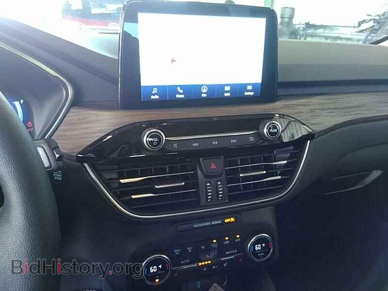 2020 Ford Escape - VIN: 1FMCU9J92LUA58686 - Фото 4