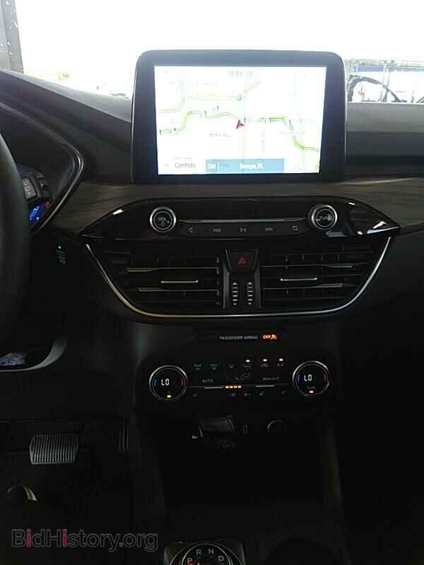 2020 Ford Escape - VIN: 1FMCU9J96LUA58660 - Photo 4