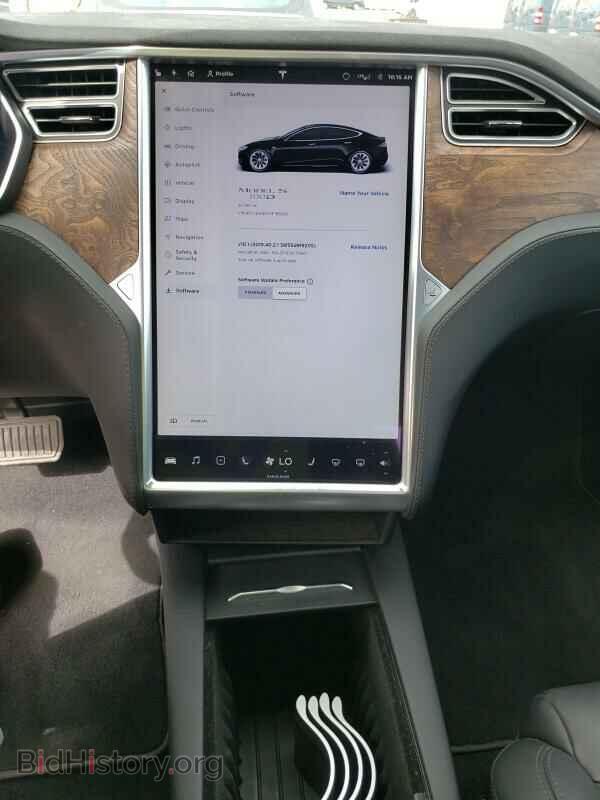 2017 Tesla Model S - VIN: 5YJSA1E21HF188692 - Photo 4