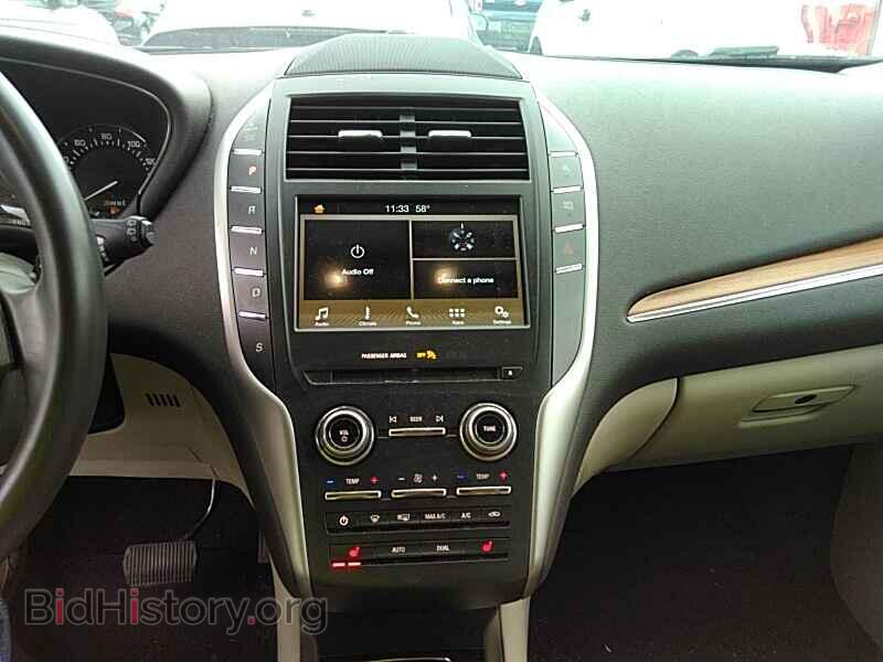 2017 Lincoln MKC - VIN: 5LMCJ2C93HUL08647 - Фото 4