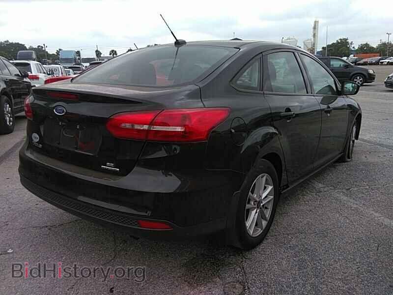 2016 Ford Focus - VIN: 1FADP3F27GL352658 - Photo 2
