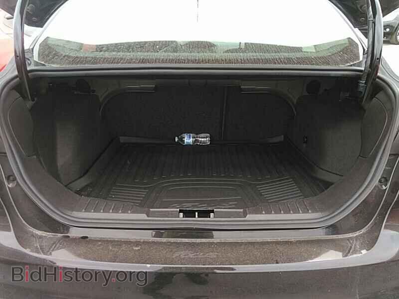 2016 Ford Focus - VIN: 1FADP3F27GL352658 - Photo 7