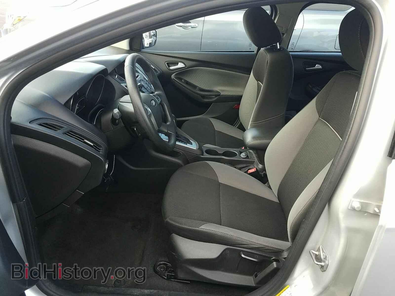 2014 Ford Focus - VIN: 1FADP3F28EL334487 - Photo 3
