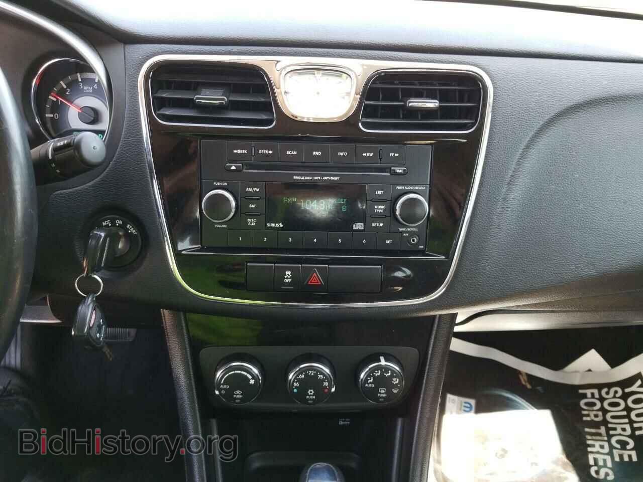 2012 Chrysler 200 - VIN: 1C3CCBBB4CN199838 - Фото 4