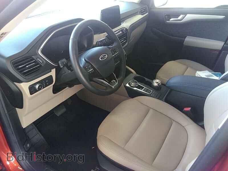 2020 Ford Escape - VIN: 1FMCU0H64LUA37152 - Photo 3