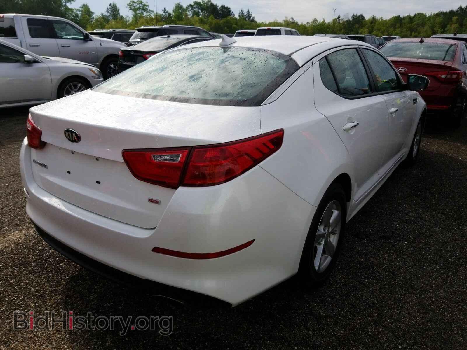 2015 Kia Optima - VIN: KNAGM4A75F5645001 - Photo 2